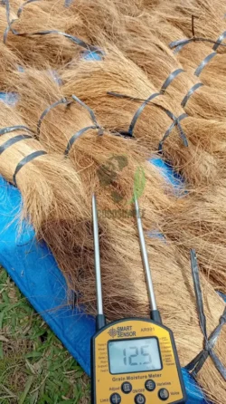 Eco-friendly coco bristle for brush production coco bristle fibers for brush making